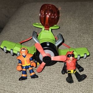 Fisher Price Imaginext Sea Stinger Plane With 2 Figures
